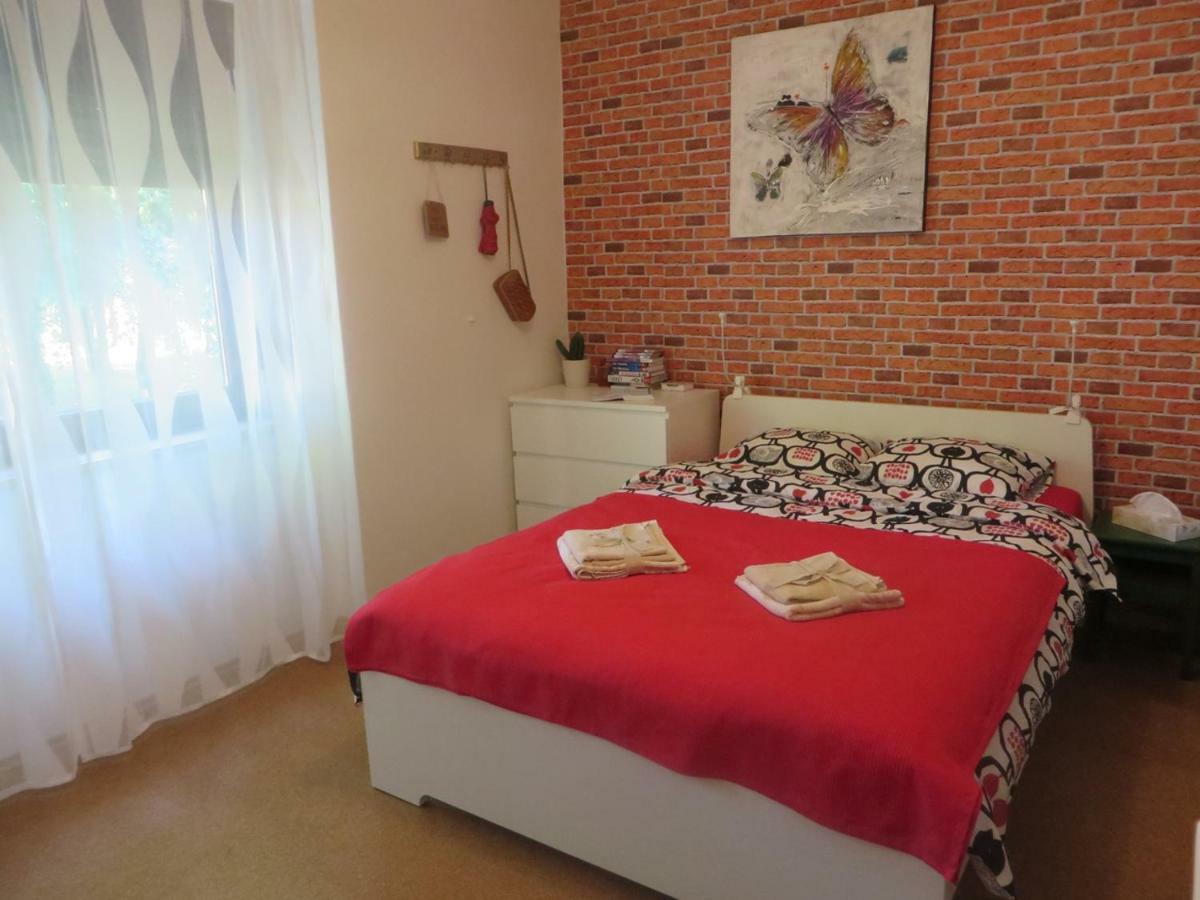 Apartment Lucia Sveti Kriz Zacretje Luaran gambar